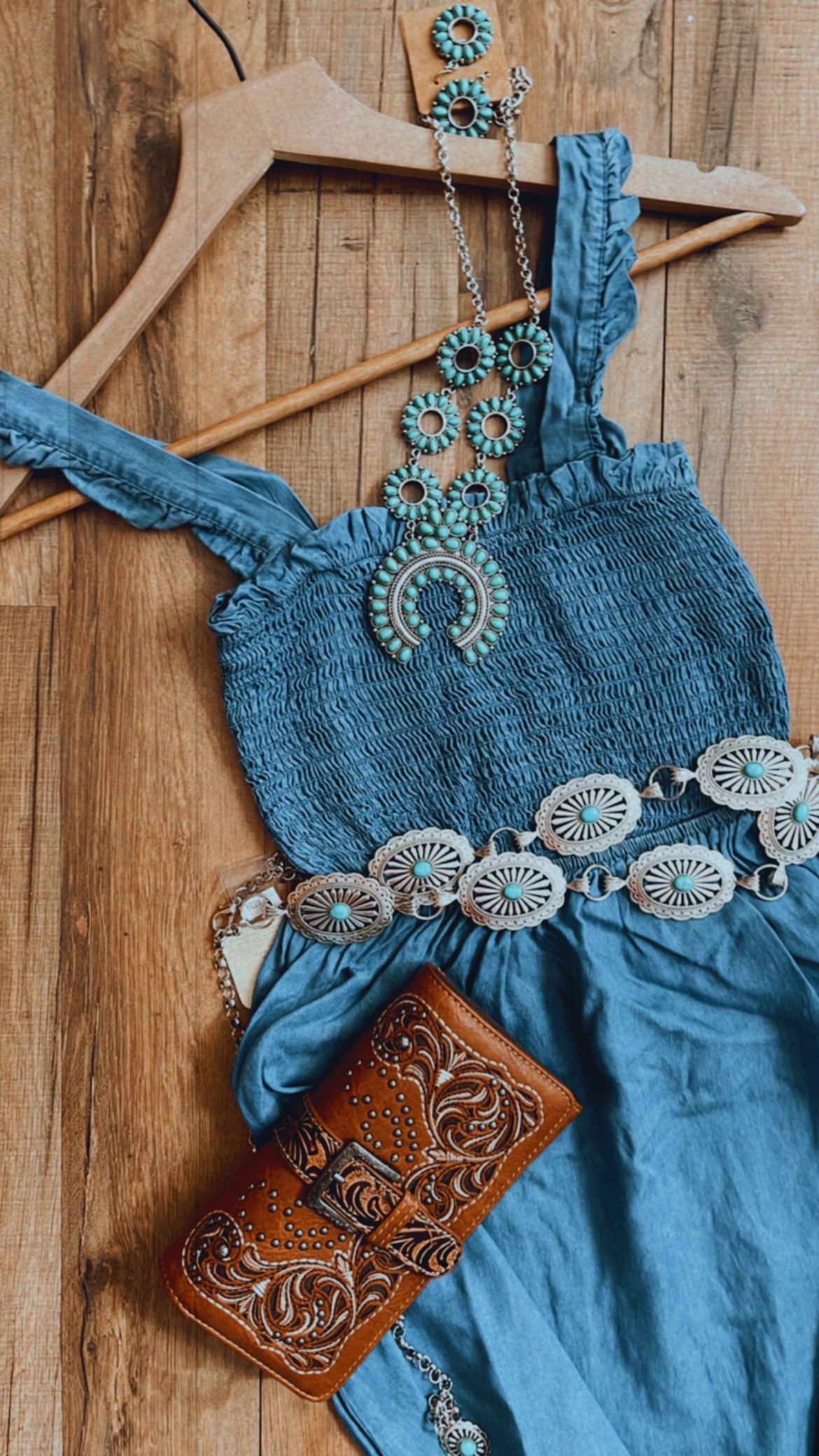 “Honeysuckle Summer” chambry dress