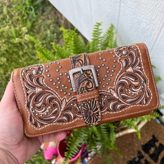 Montana West wallet